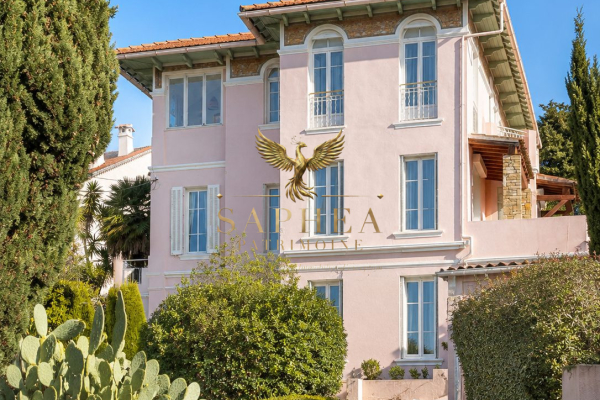 Maison de luxe à vendre à Bandol, 2 500 000 €, Photo 1
