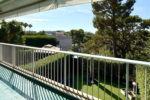 Appartement de luxe à vendre à Roquebrune-Cap-Martin, 410 000 €, Photo 1