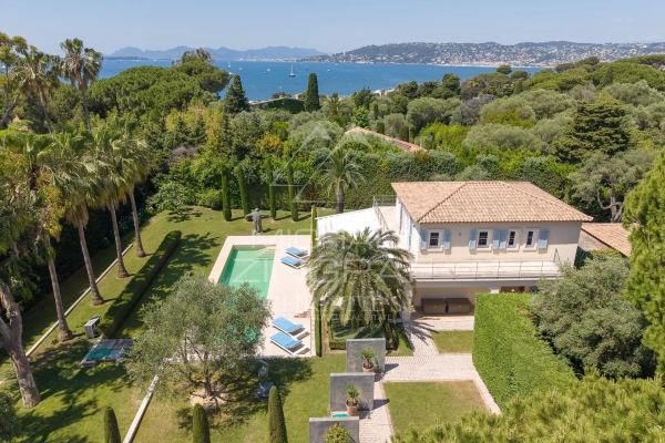 Maison de luxe à vendre à Cap d'Antibes, 5 500 000 €, Photo 1