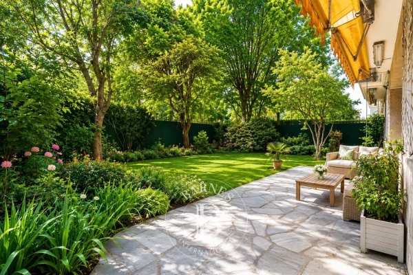Luxury Apartment for sale in Neuilly-sur-Seine, 1 700 000 €, Photo 1