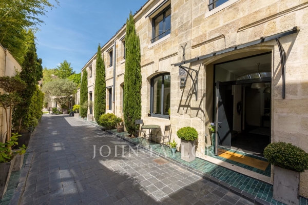 Luxury House for sale in Bordeaux, 2 865 000 €, Photo 1