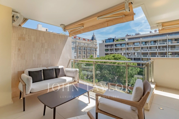 Appartement de luxe à vendre à Cannes, 2 856 000 €, Photo 1