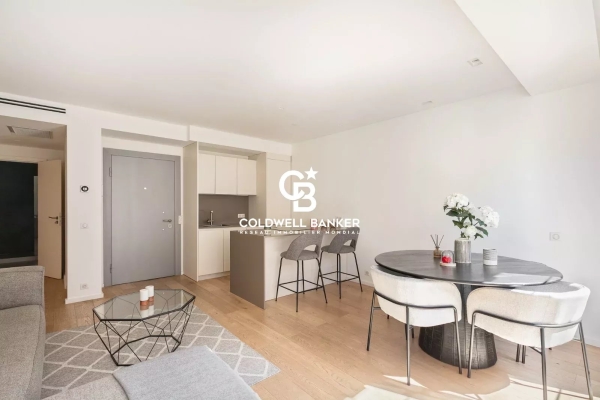 Appartement de luxe à vendre à Nice, 590 000 €, Photo 1