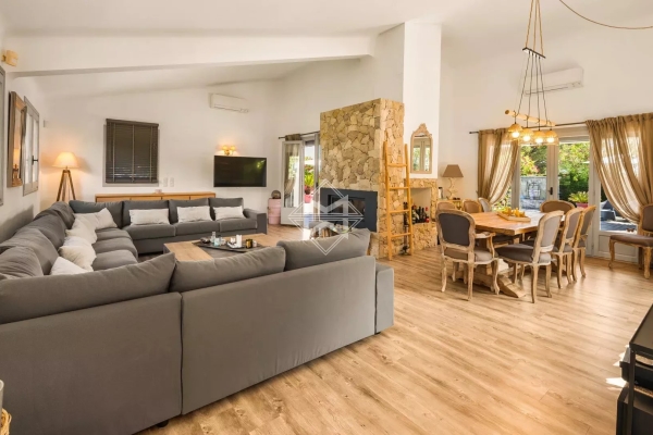 Maison de luxe à vendre à Cagnes-sur-Mer, 1 620 000 €, Photo 3