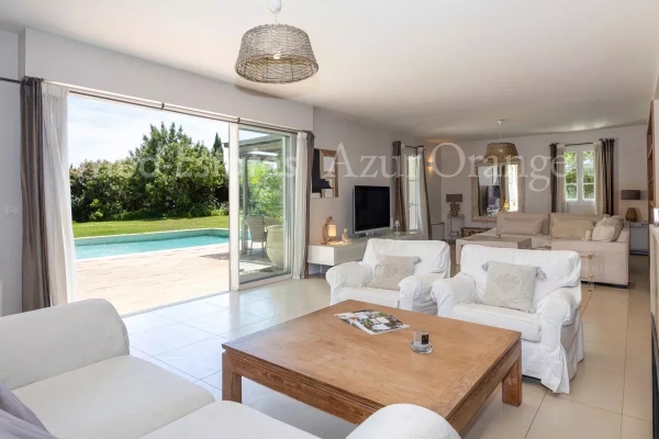 Luxury House for sale in Grimaud, 1 780 000 €, Photo 3
