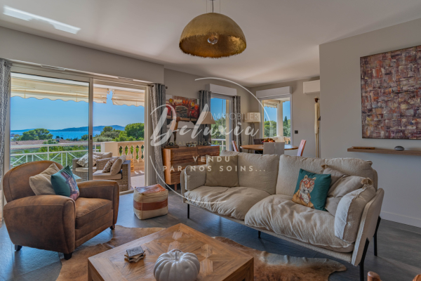 Luxury Apartment for sale in Saint-Raphaël, 965 000 €, Photo 4