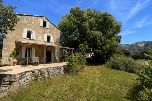 Maison de luxe à vendre à Robion, 820 000 €, Photo 5