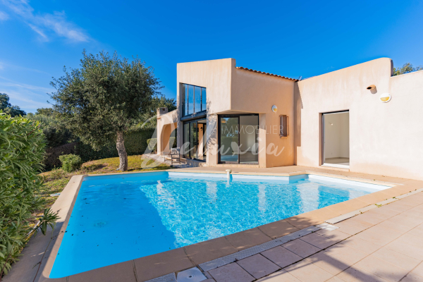 Maison de luxe à vendre à Saint-Raphaël, 1 090 000 €, Photo 6