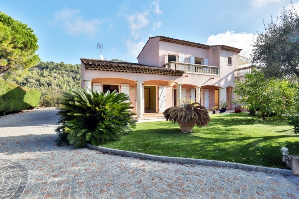 Maison de luxe à vendre à Villefranche-sur-Mer, 2 600 000 €, Photo 1