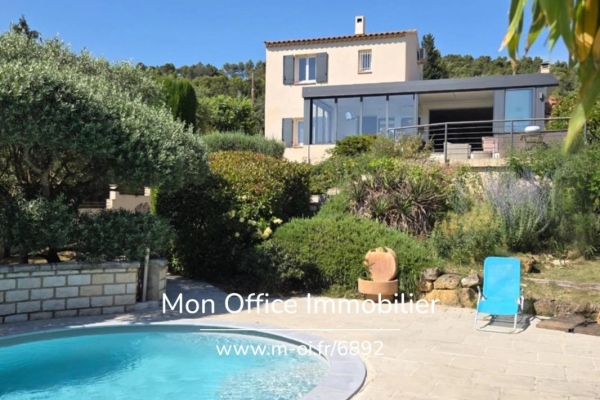 Maison de luxe à vendre à Villelaure, 739 000 €, Photo 1