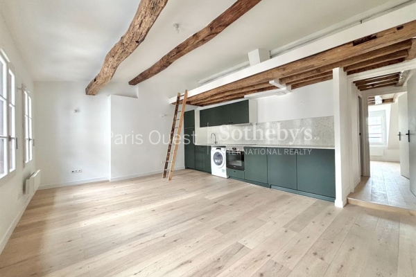 Luxury Apartment for sale in Paris 3Ème, 910 000 €, Photo 1