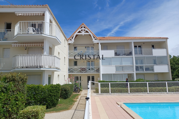Appartement de luxe à vendre à Royan, 183 750 €, Photo 1