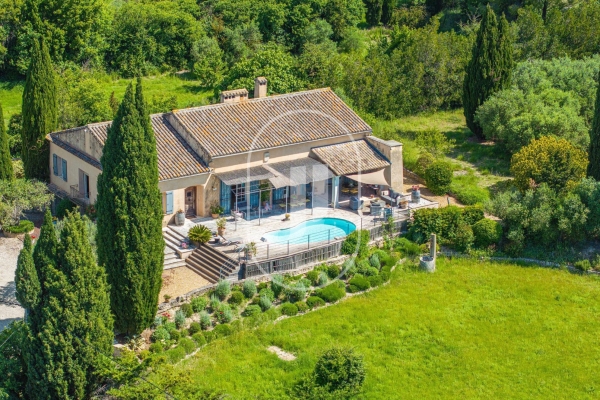 Luxury House for sale in Saint-Rémy-de-Provence, 1 350 000 €, Photo 1