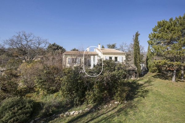 Maison de luxe à vendre à Viens, 539 000 €, Photo 1
