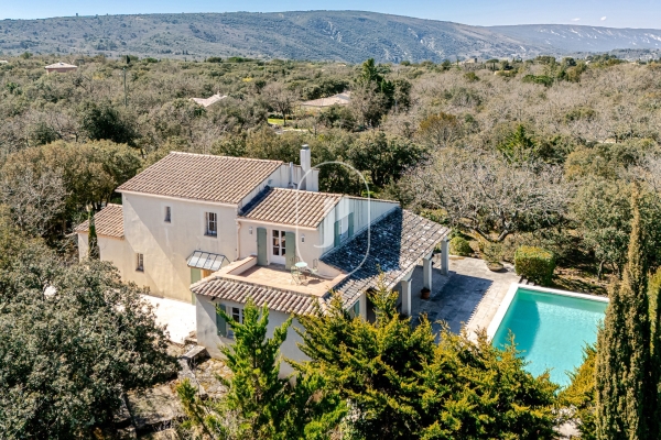Maison de luxe à vendre à Bonnieux, 1 095 000 €, Photo 1