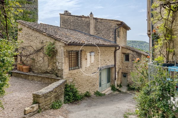 Maison de luxe à vendre à Saignon, 850 000 €, Photo 1
