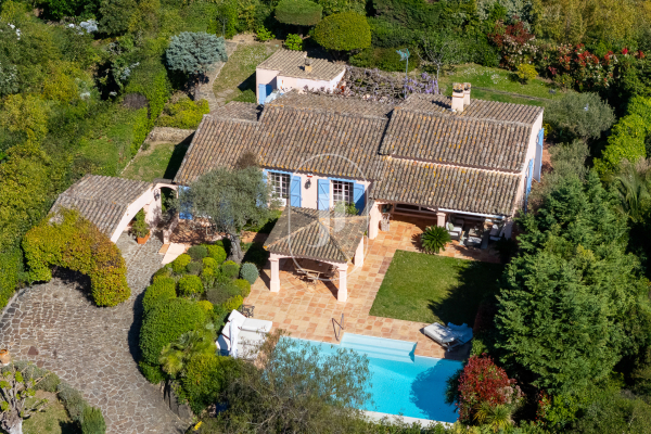 Maison de luxe à vendre à Gassin, 2 300 000 €, Photo 1