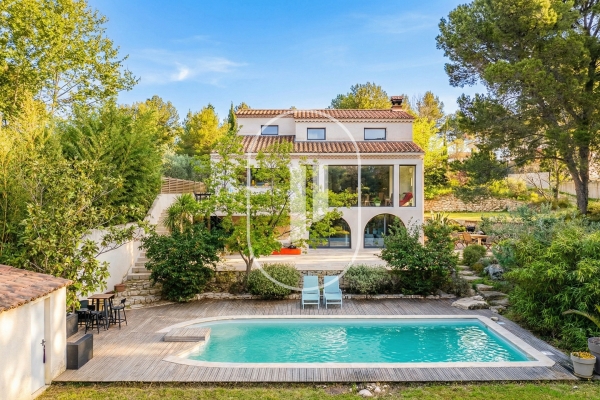 Luxury House for sale in Ventabren, 997 000 €, Photo 1