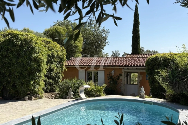 Maison de luxe à vendre à Villelaure, 739 000 €, Photo 1