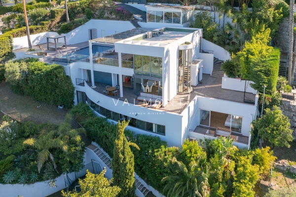 Maison de luxe à louer à Cannes, 0 €, Photo 1