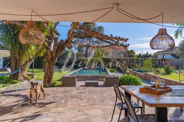 Maison de luxe à vendre à Saint-Raphaël, 1 579 000 €, Photo 2