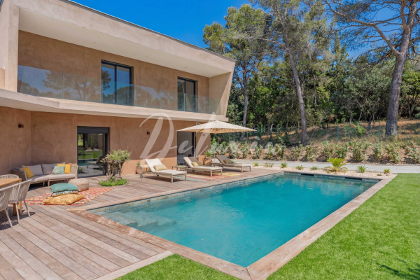 Luxury House for sale in Saint-Raphaël, 1 995 000 €, Photo 2