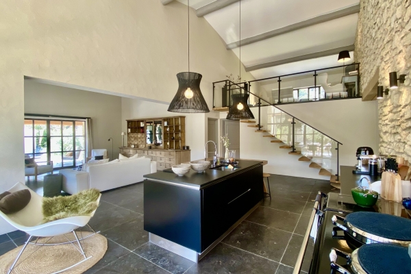 Maison de luxe à vendre à Ménerbes, 2 380 000 €, Photo 2