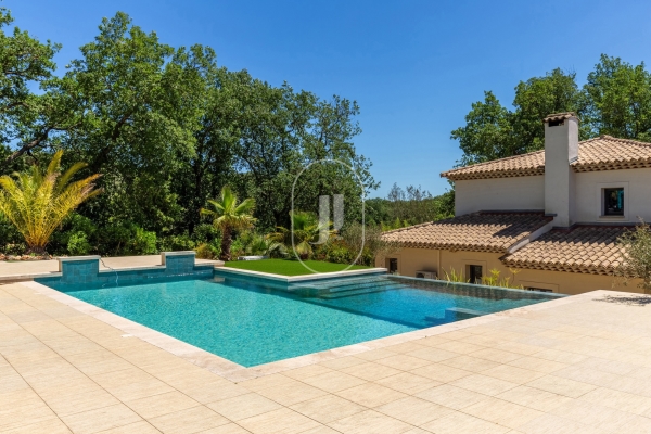 Maison de luxe à vendre à Grimaud, 629 100 €, Photo 2