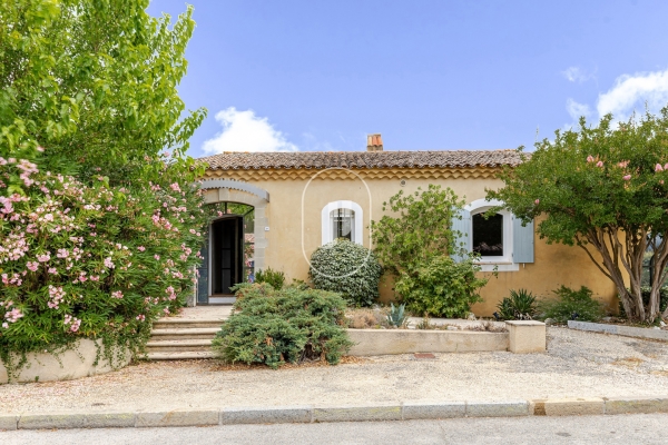 Maison de luxe à vendre à Mallemort, 890 000 €, Photo 2