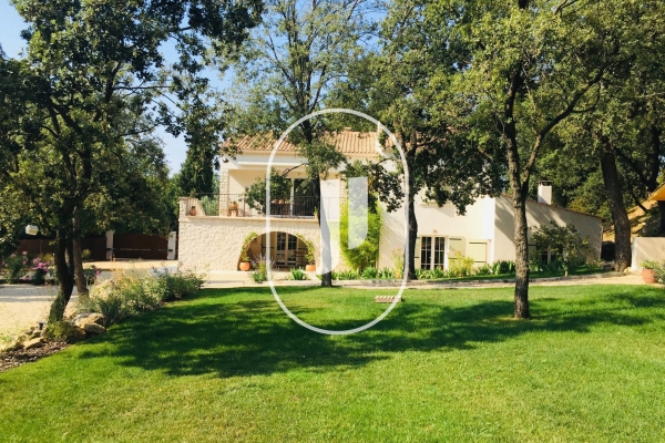 Maison de luxe à vendre à Salon-de-Provence, 958 000 €, Photo 2