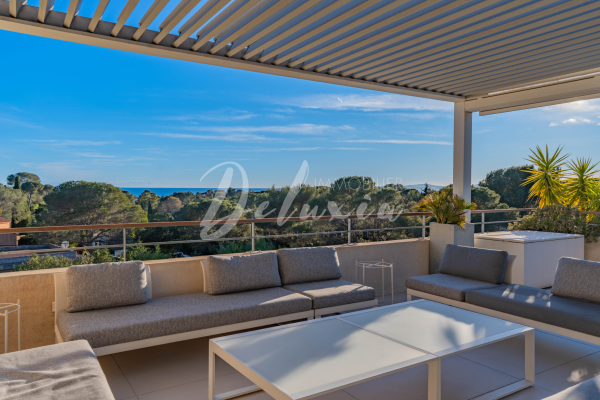 Luxury Apartment for sale in Saint-Raphaël, 1 650 000 €, Photo 3