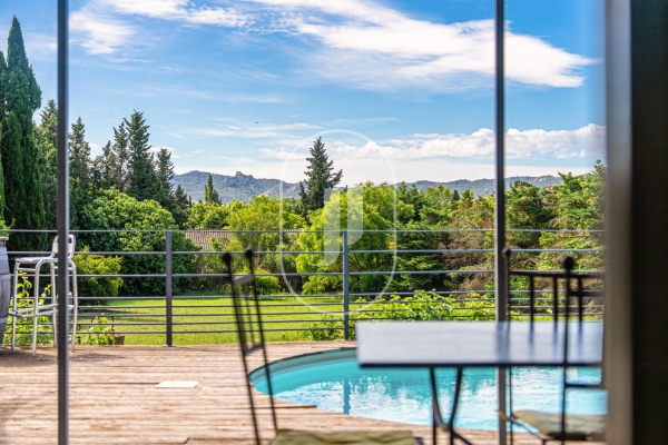 Maison de luxe à vendre à Saint-Rémy-de-Provence, 1 350 000 €, Photo 3
