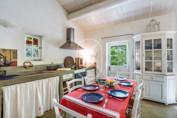 Maison de luxe à vendre à Roussillon, 1 280 000 €, Photo 3