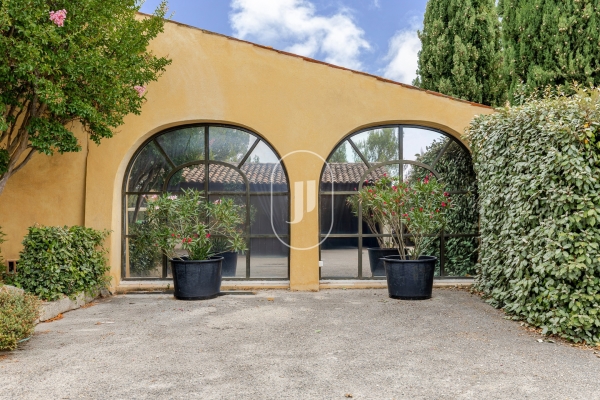 Maison de luxe à vendre à Mallemort, 890 000 €, Photo 3