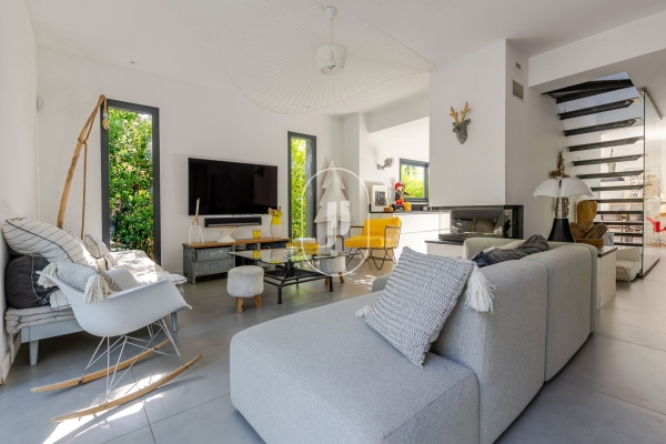 Maison de luxe à vendre à Aix-en-Provence, 1 290 000 €, Photo 3