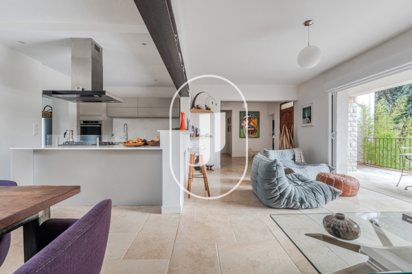 Maison de luxe à vendre à Salon-de-Provence, 958 000 €, Photo 3