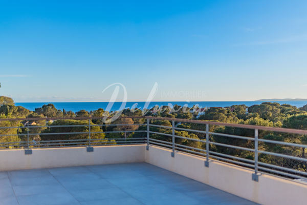 Luxury Apartment for sale in Saint-Raphaël, 1 650 000 €, Photo 4