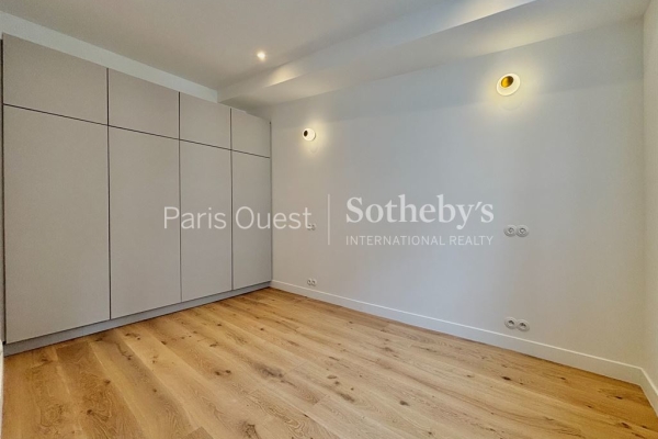 Luxury Apartment for sale in Paris 3Ème, 490 000 €, Photo 4