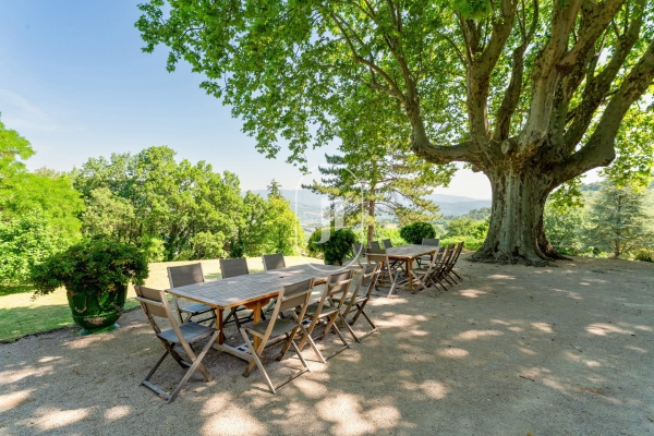 Luxury House for sale in Apt, 2 800 000 €, Photo 4