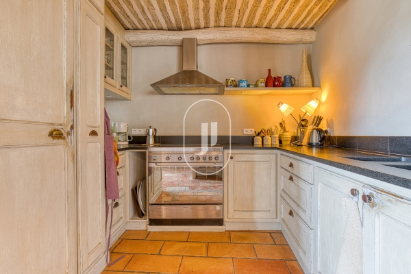 Luxury House for sale in Saignon, 850 000 €, Photo 4