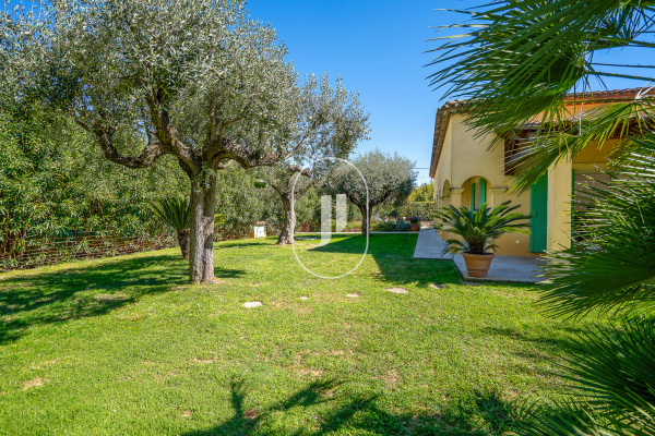 Maison de luxe à vendre à Saint-Tropez, 4 290 000 €, Photo 4