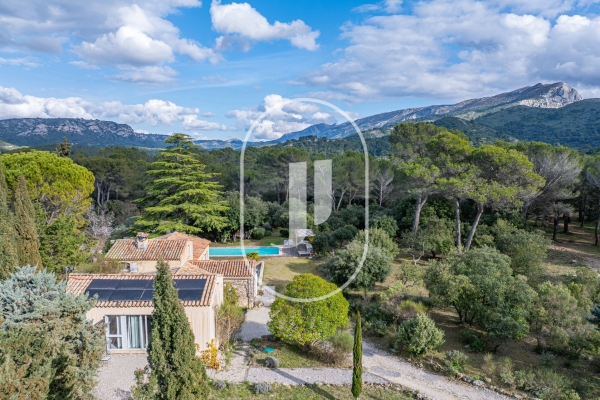 Maison de luxe à vendre à Aix-en-Provence, 1 750 000 €, Photo 4