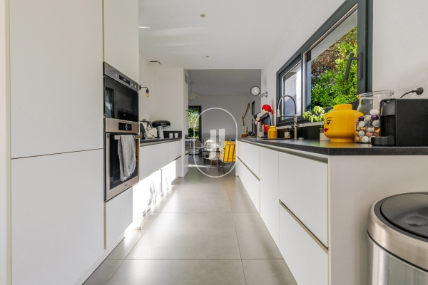 Maison de luxe à vendre à Aix-en-Provence, 1 290 000 €, Photo 4