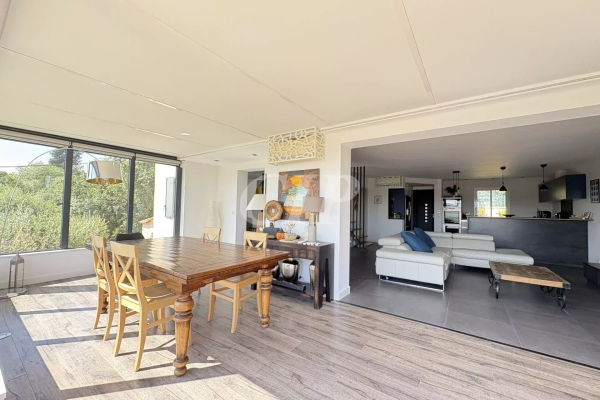 Maison de luxe à vendre à Villelaure, 739 000 €, Photo 4