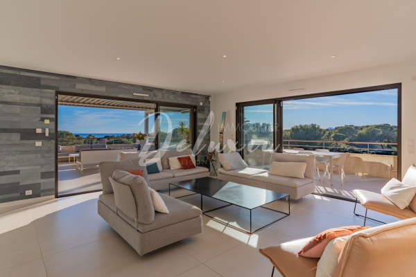 Luxury Apartment for sale in Saint-Raphaël, 1 650 000 €, Photo 5