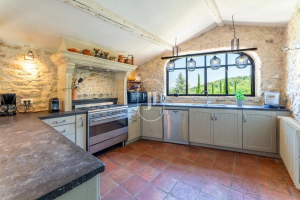 Luxury House for sale in Apt, 2 800 000 €, Photo 5