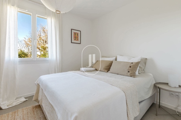 Maison de luxe à vendre à Viens, 539 000 €, Photo 5