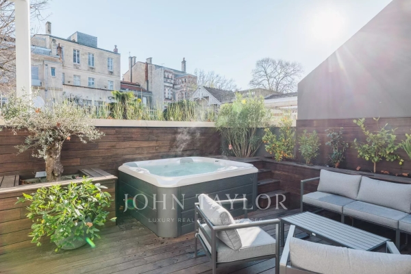 Maison de luxe à louer à Bordeaux, 3 000 €, Photo 5