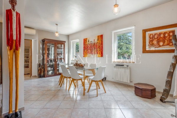 Maison de luxe à vendre à Maubec, 725 000 €, Photo 6