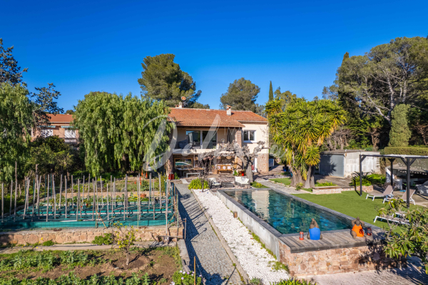 Maison de luxe à vendre à Saint-Raphaël, 1 579 000 €, Photo 6